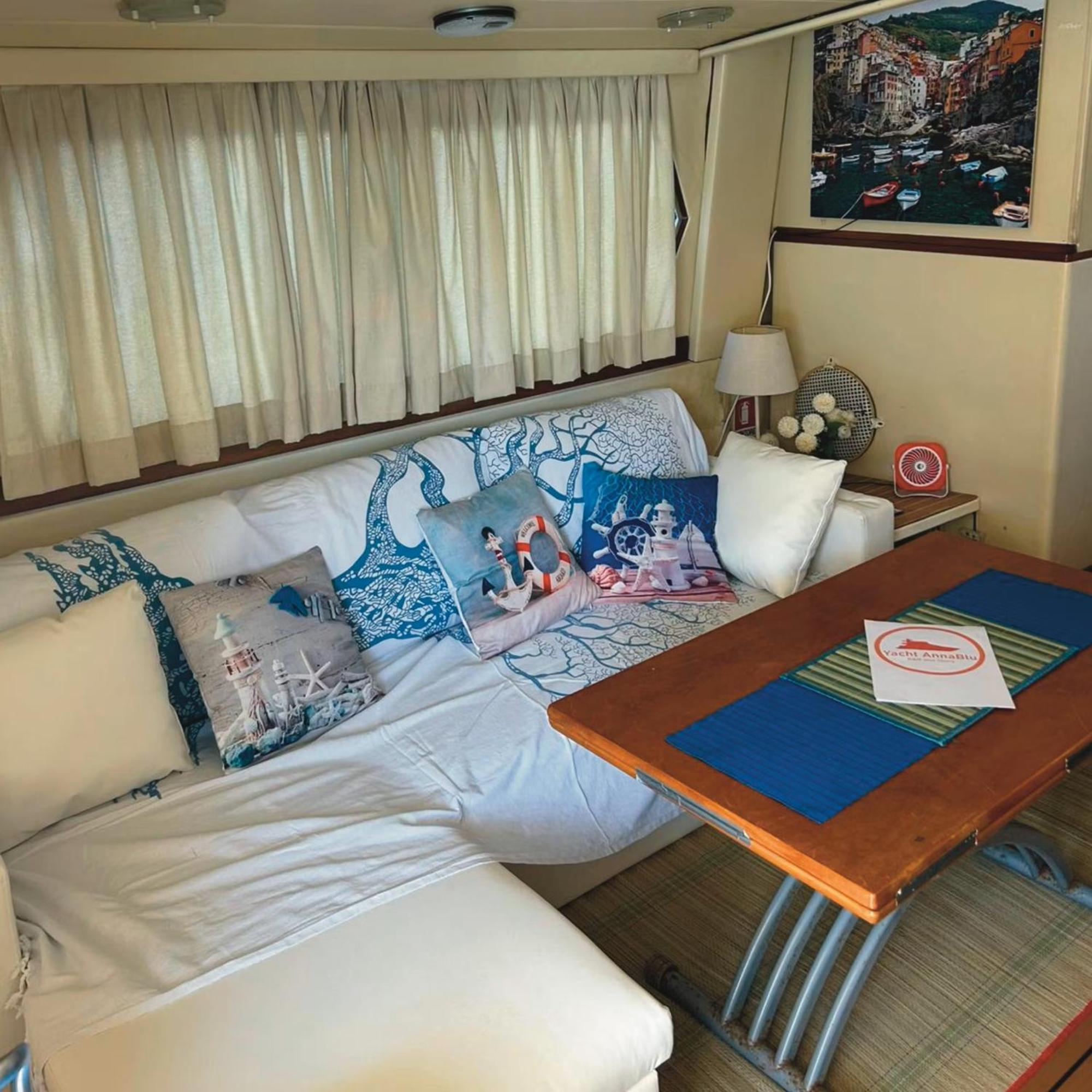 韦内雷港 Yachtannablu酒店 外观 照片